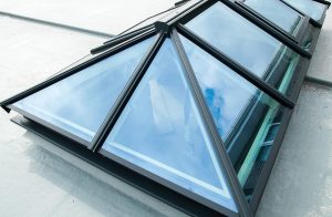 Exterior lantern roof