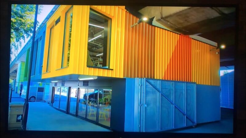 Cargo container building