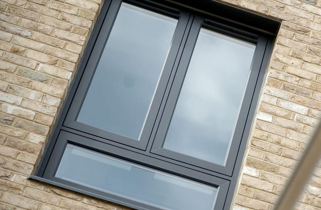 Flush sash triple glazed windows